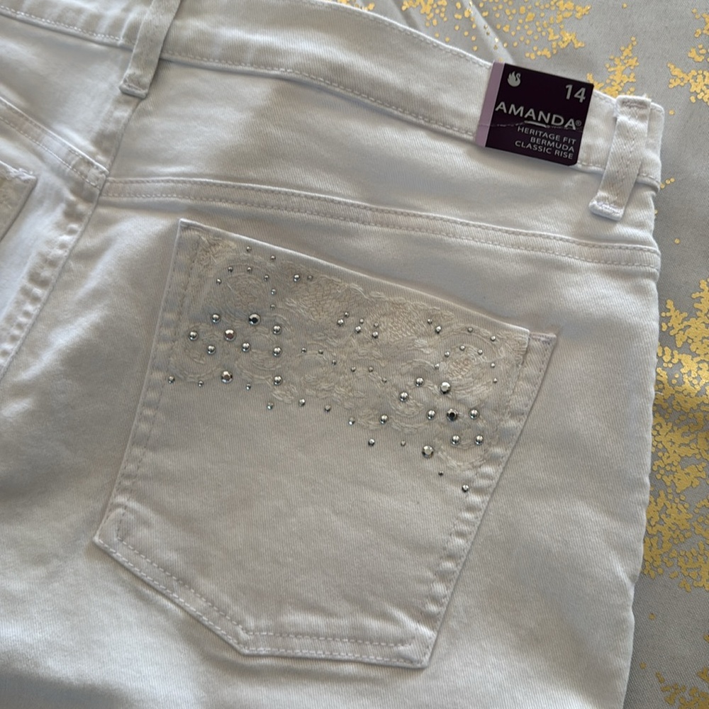 Women’s Gloria Vanderbilt Amanda Shorts Size 14